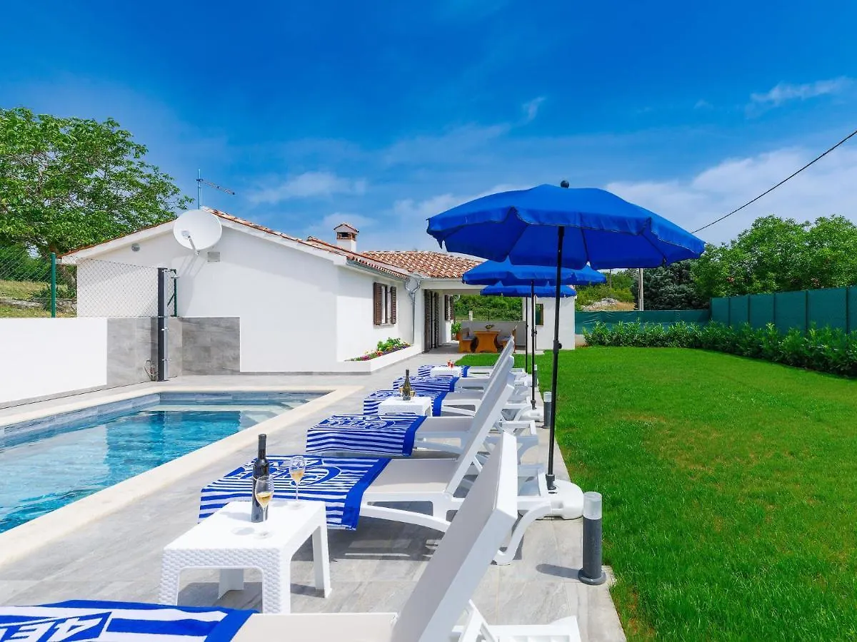 Holiday Home Casa Gverino By Interhome Plomin
